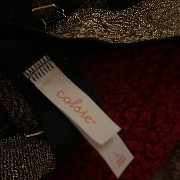 2 Triangle Bralettes - Picture 7 of 8